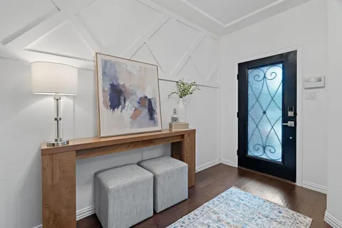 a view of livingroom with furniture and wooden floor