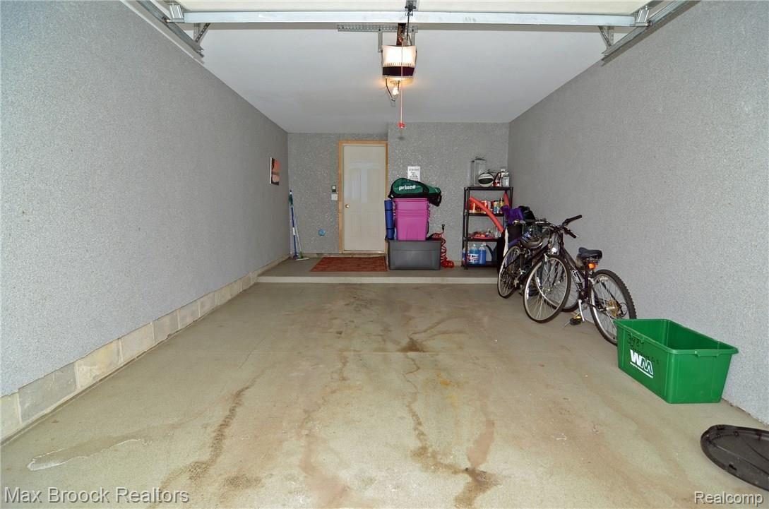 3489 Tremonte Circle, Unit 214 Rochester, MI 48306 - Photo 22 of 25 22.JPG