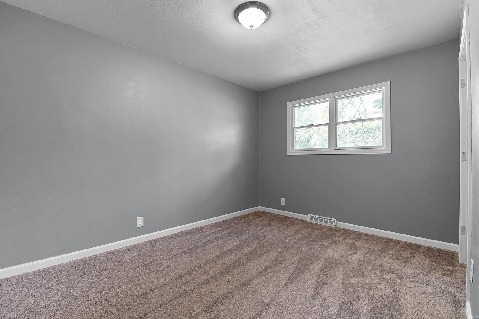 420 Lindy Boulevard Manchester, MO 63021 - Photo 13 of 27