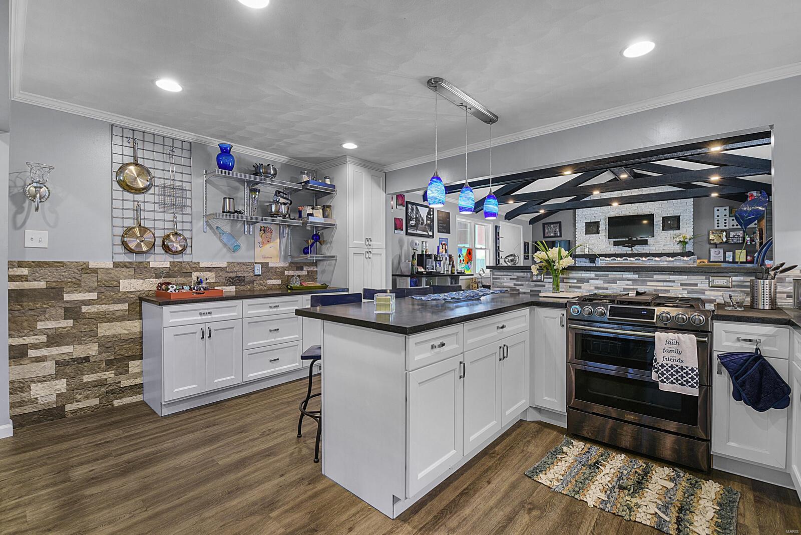 420 Lindy Boulevard Manchester, MO 63021 - Photo 6 of 27