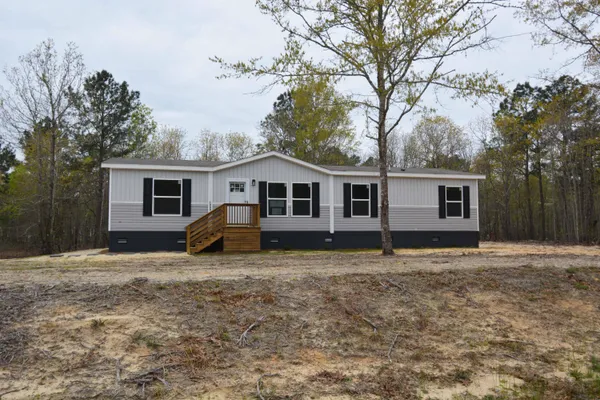 $264,500 | 1069 Wild Rose Court, Manning, SC 29102