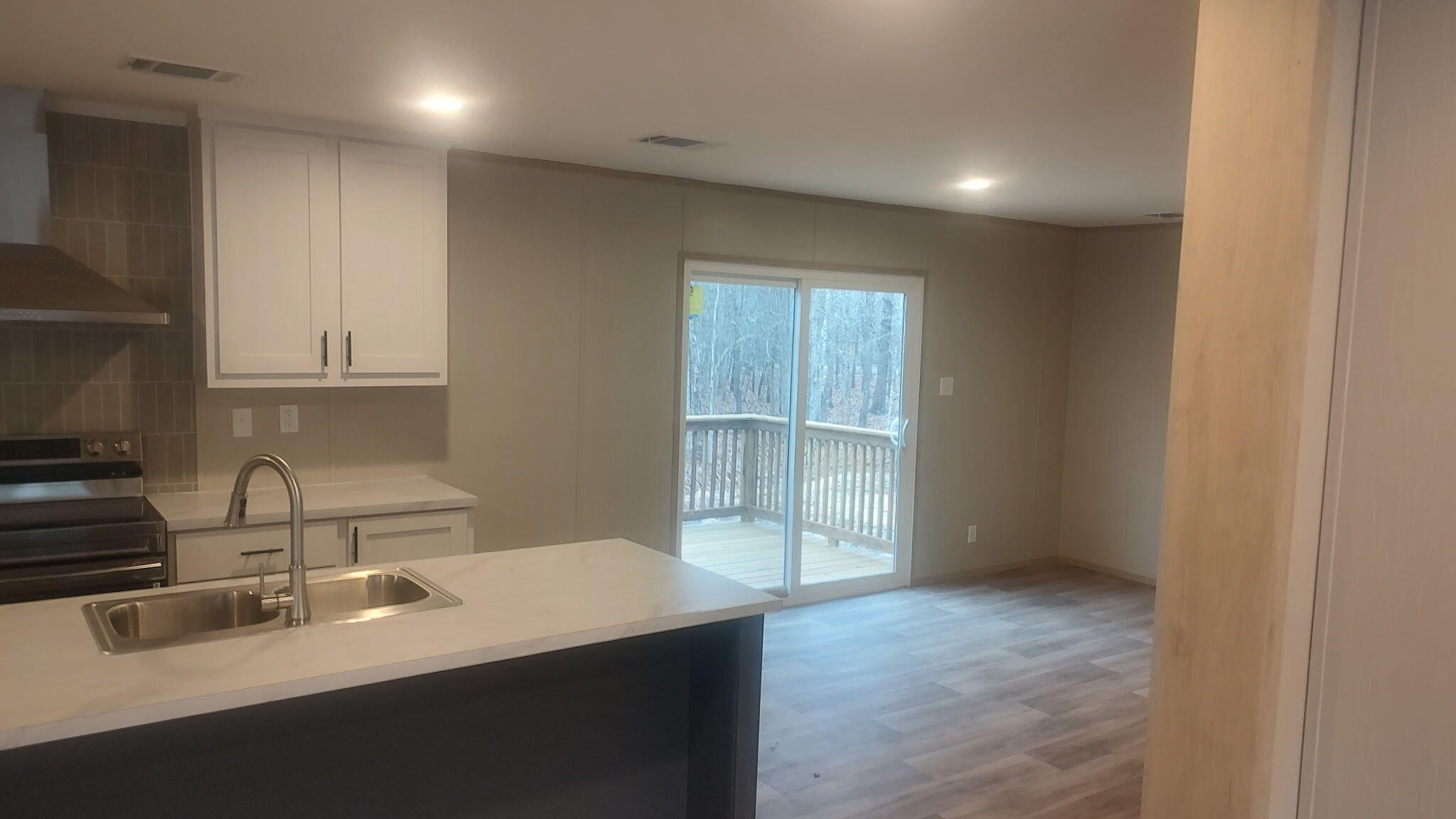 1069 Wild Rose Court Manning, SC 29102 - Photo 3 of 13 den