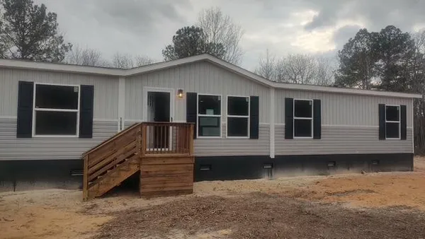 $264,500 | 1069 Wild Rose Court, Manning, SC 29102