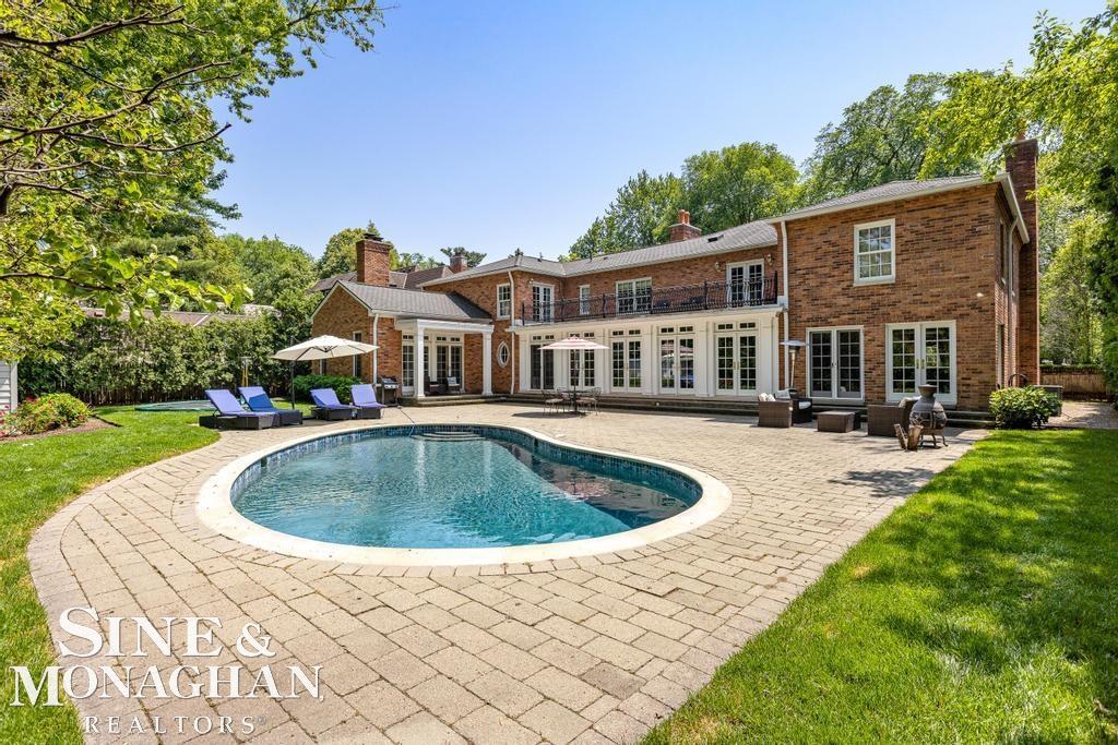 166 Touraine Road Grosse Pointe, MI 48236 - Photo 3 of 80 50112962-2.JPG