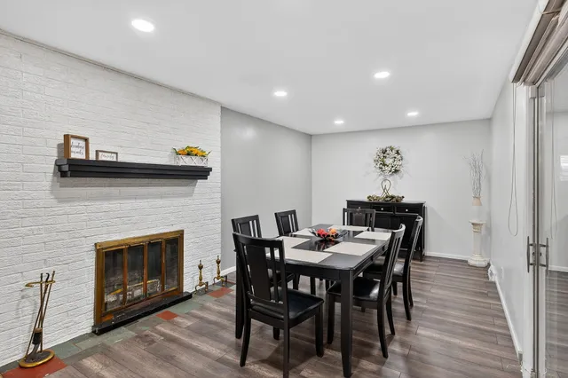 $395,000 | 2139 East Leroy Avenue, St. Francis, WI 53235