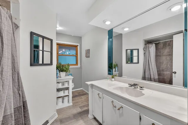 $395,000 | 2139 East Leroy Avenue, St. Francis, WI 53235