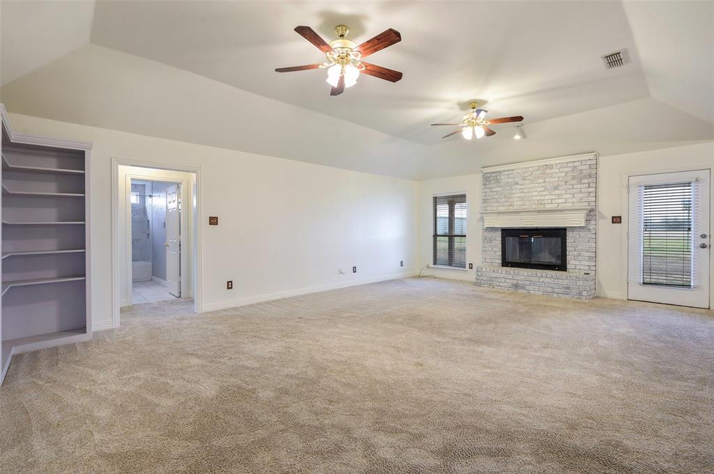 11278 Jackson Road Krum, TX 76249 - Photo 5 of 25