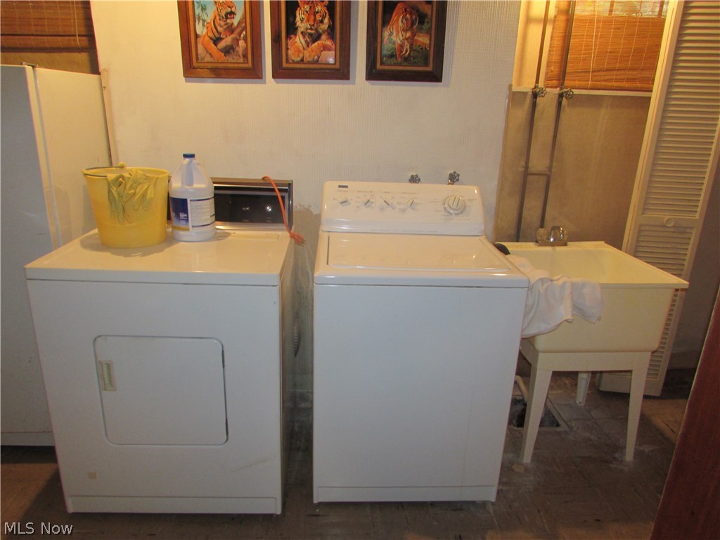 14415 Alger Road Cleveland, OH 44111 - Photo 16 of 17 Gallery Image 16