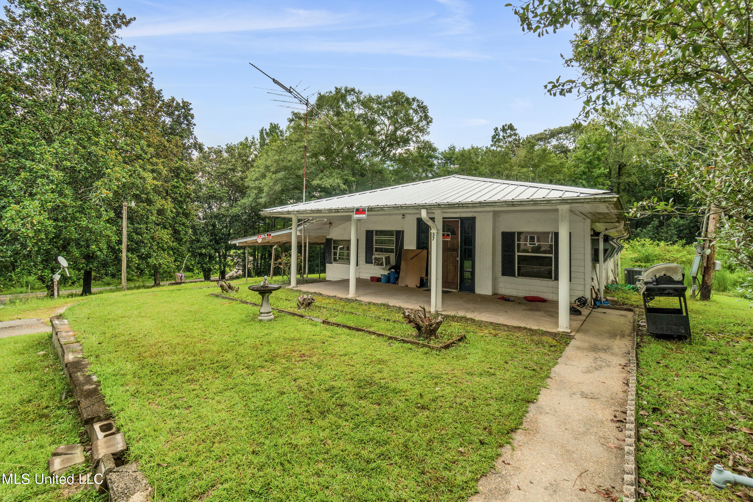 57 Pine Crest Road Purvis, MS 39475 - Photo 3 of 18 57_PINE_CREST_RD-3