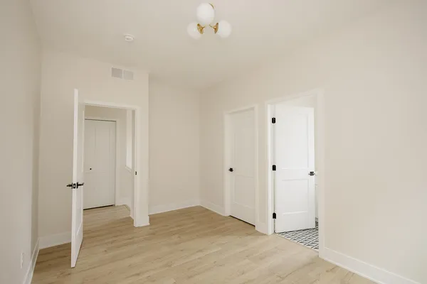 $3,750 | 638 Fulton Street East, Unit D1, Grand Rapids, MI 49503