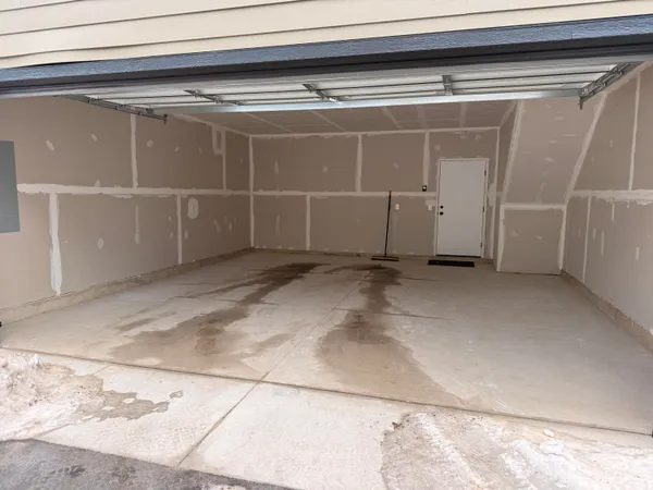 $3,750 | 638 Fulton Street East, Unit D1, Grand Rapids, MI 49503