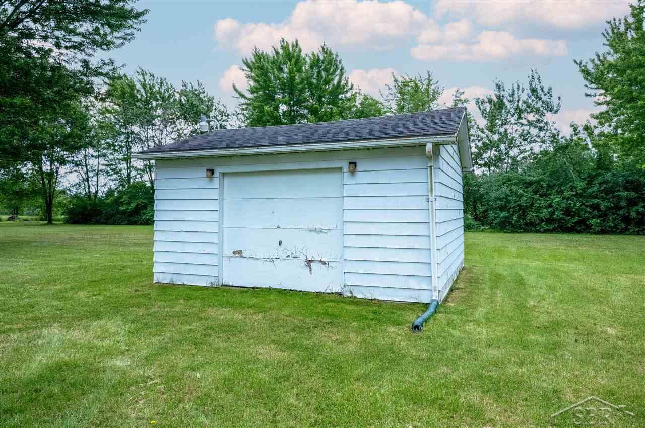 3259 West Stanley Road Mount Morris, MI 48458 - Photo 8 of 25
