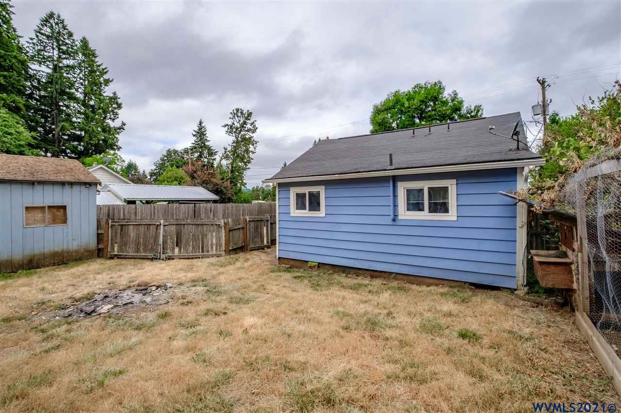 1308 Clark Mill Road Sweet Home, OR 97386 - Photo 29 of 36 Gallery Image 29