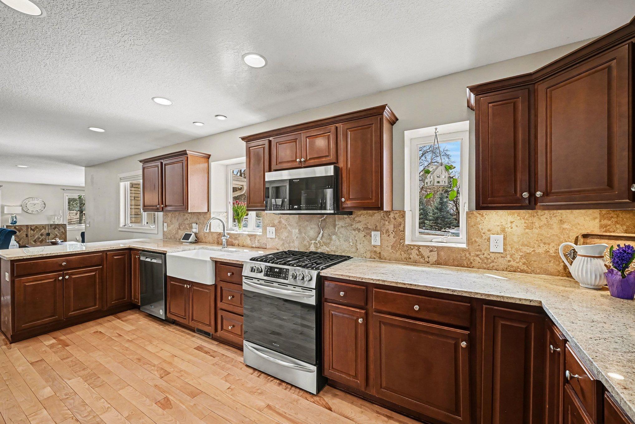 4713 Fairhills Road West Minnetonka, MN 55345 - Photo 13 of 50