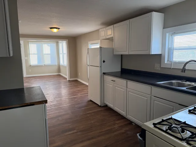 $1,250 | 3401 Harvester Street, Fort Wayne, IN 46803