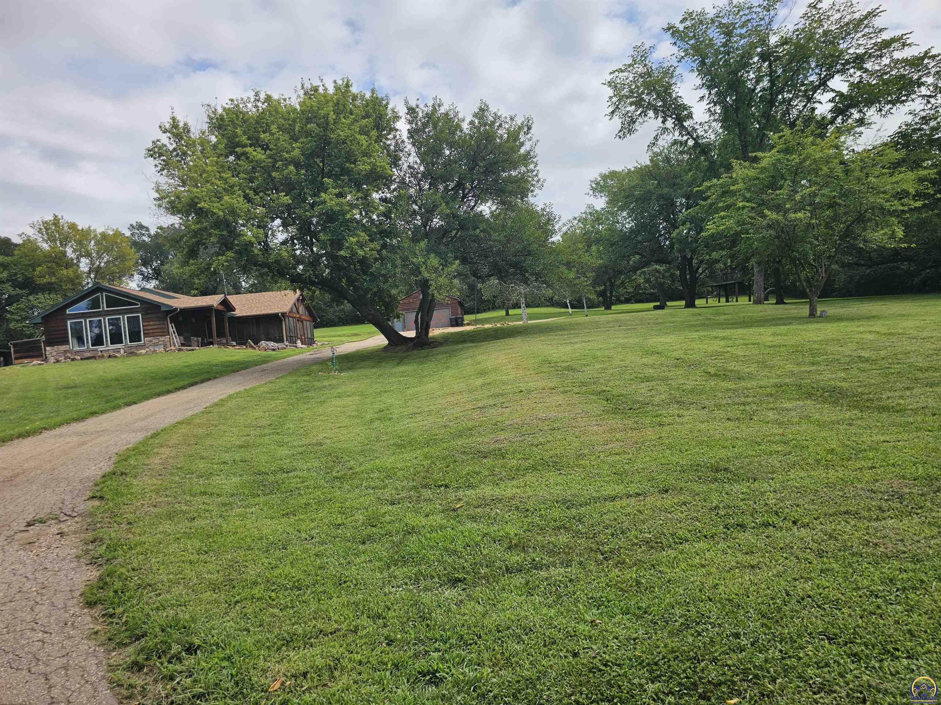 7030 Northwest Valencia Road Silver Lake, KS 66539 - Photo 77 of 96 Gallery Image 77