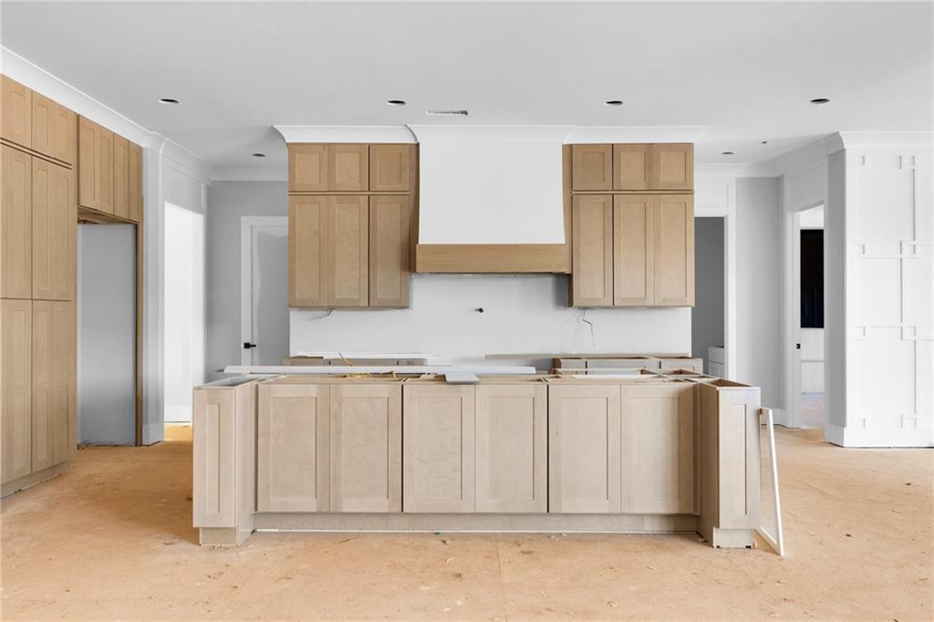 403 Thunder Road Buford, GA 30518 - Photo 12 of 27