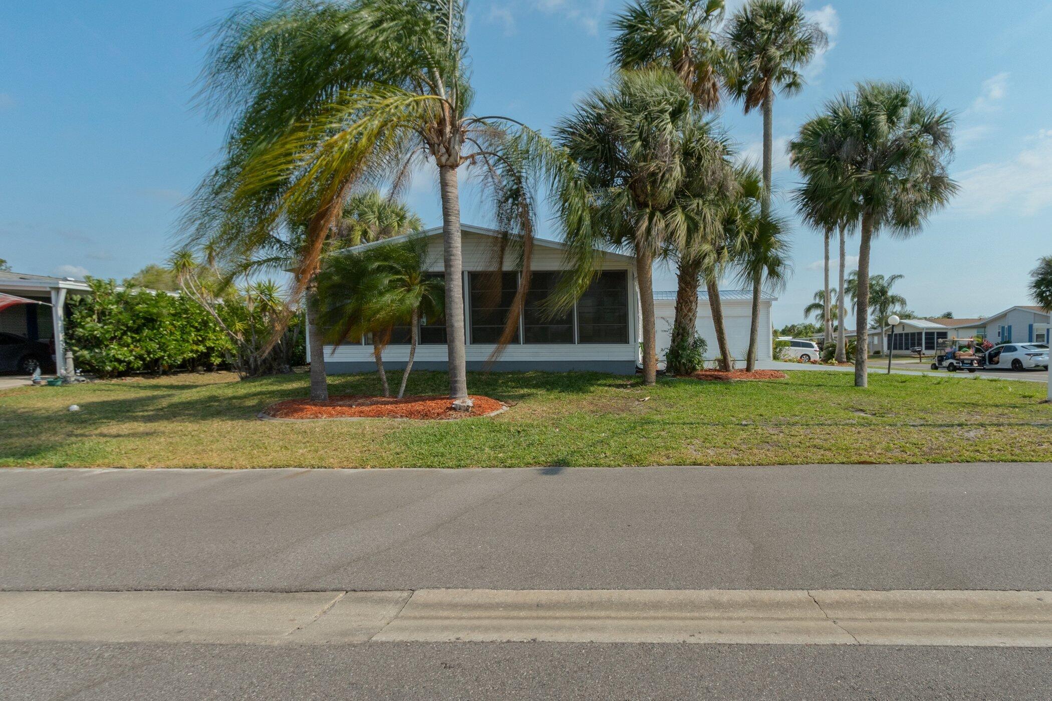 250 Timber Run Way, Unit 247 Cocoa, FL 32926 - Photo 5 of 62 250-Timber-Run-104.jpg-SMALL