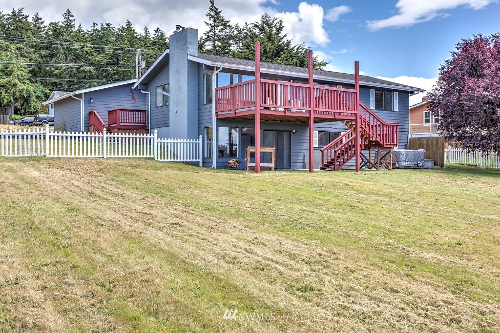 1311 Swantown Road Oak Harbor, WA 98277 - Photo 1 of 25 Gallery Image 1