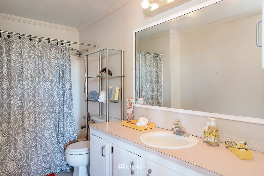1311 Swantown Road Oak Harbor, WA 98277 - Photo 16 of 25 Gallery Image 16