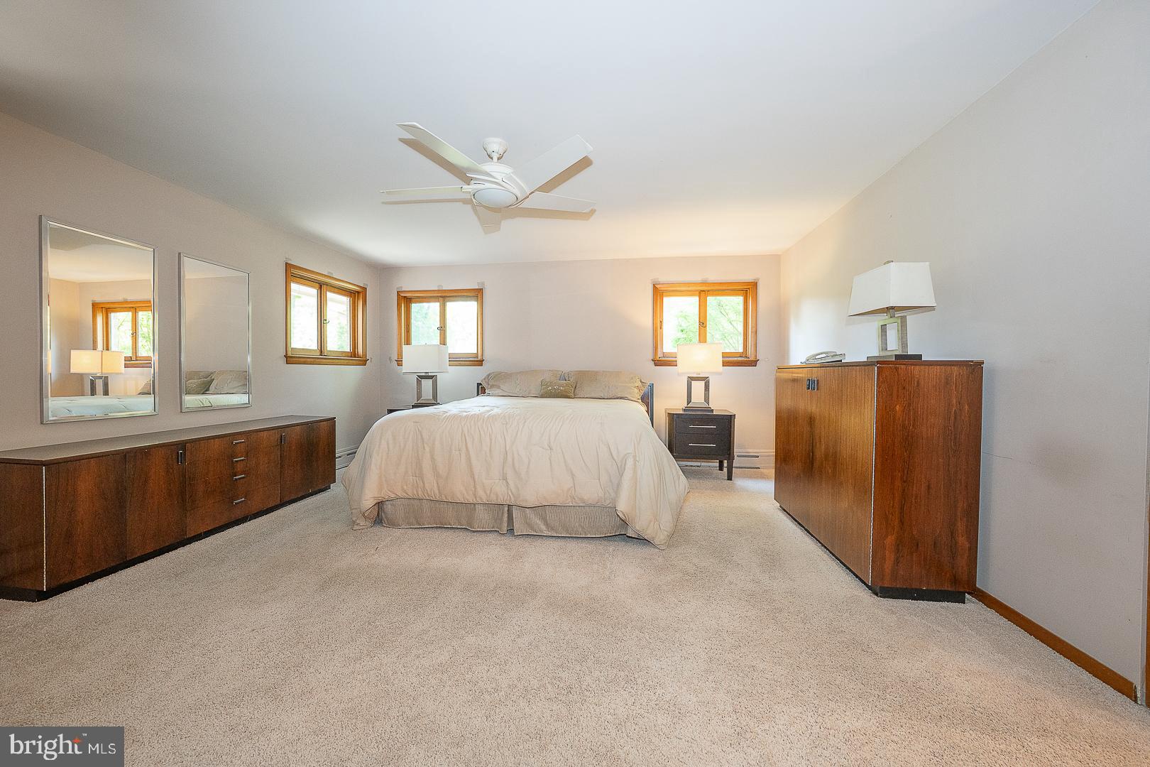 696 Forest Road Wayne, PA 19087 - Photo 21 of 52 Primary Suite