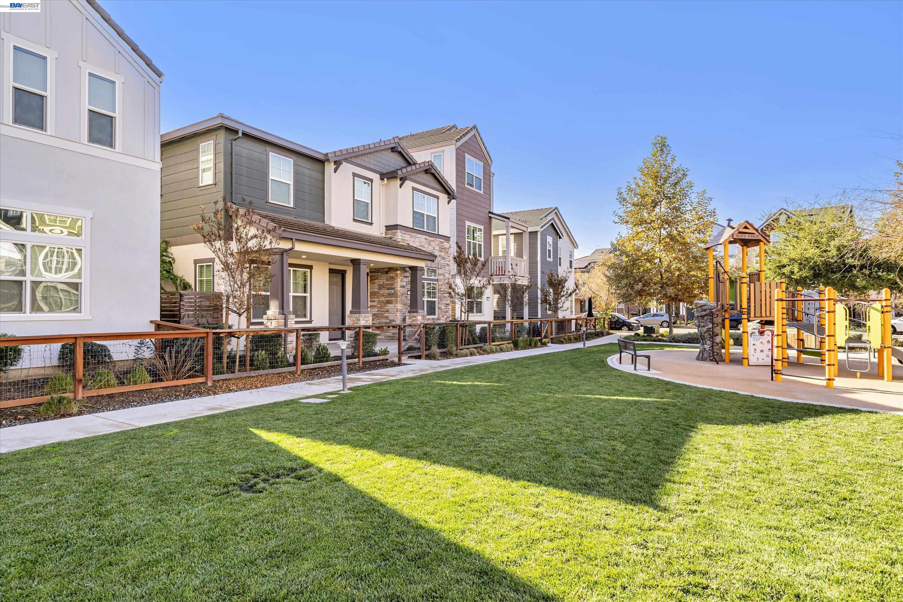 3809 Robby Court Pleasanton, CA 94566 - Photo 3 of 7 Gallery Image 3