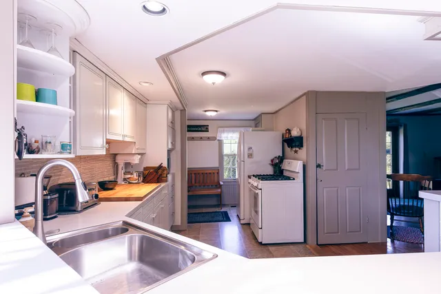 $749,000 | 159 Moose Hill Road, Fayette, ME 04349