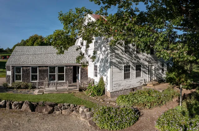 $749,000 | 159 Moose Hill Road, Fayette, ME 04349