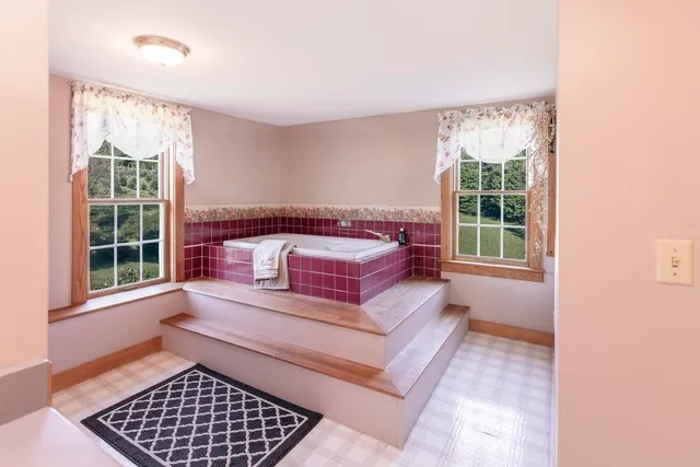 $749,000 | 159 Moose Hill Road, Fayette, ME 04349