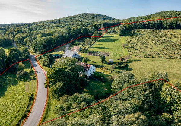 $749,000 | 159 Moose Hill Road, Fayette, ME 04349