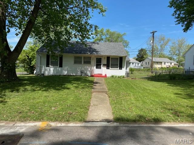 261 Cameron Road St. Louis, MO 63137 - Photo 4 of 16