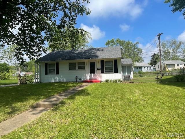 261 Cameron Road St. Louis, MO 63137 - Photo 5 of 16