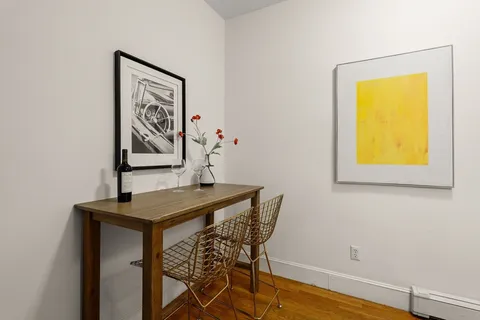$379,900 | 140 Huron Avenue, Unit 7, Cambridge, MA 02138
