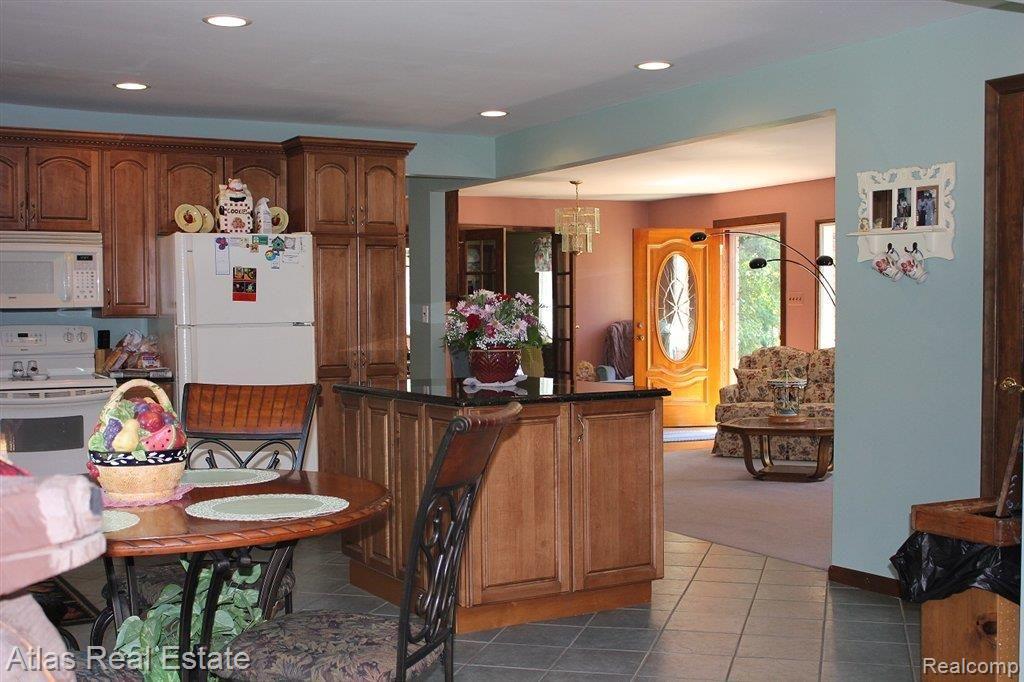 3740 Cramton Road Metamora, MI 48455 - Photo 9 of 9 open floor plan.JPG