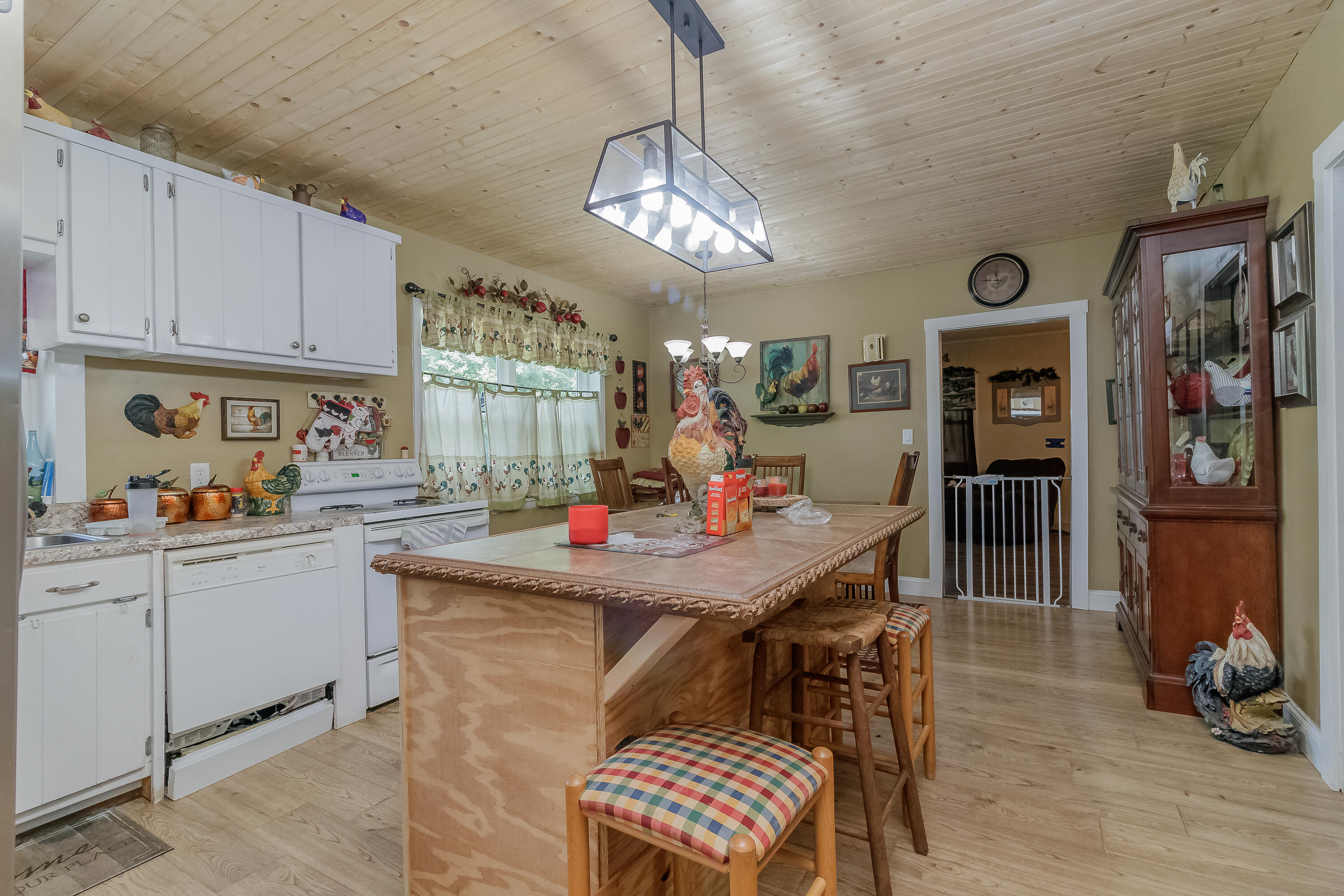 2182 Lee School Road Trion, GA 30753 - Photo 7 of 30 Kitchen