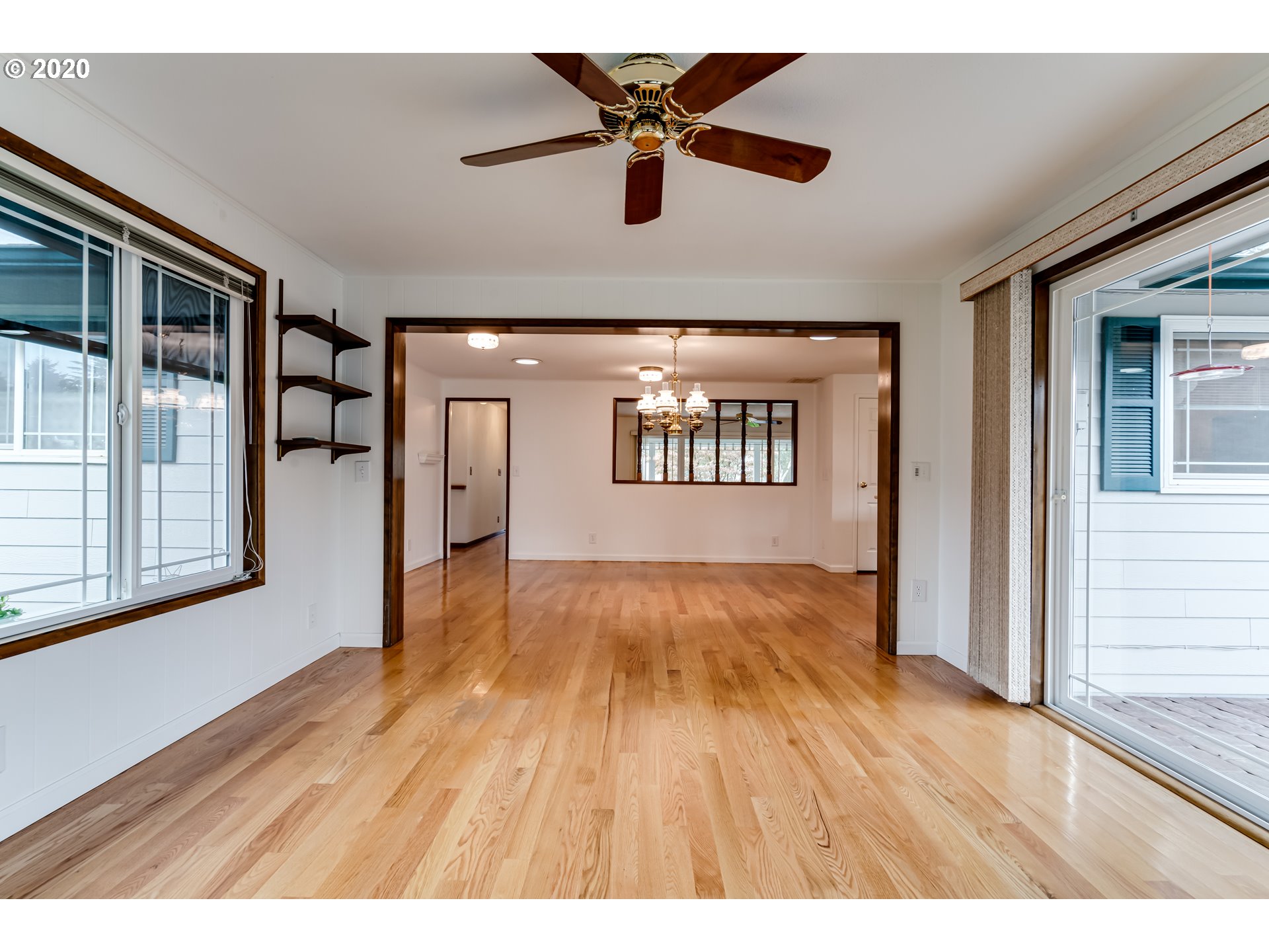 3833 Hayden Bridge Road Springfield, OR 97477 - Photo 11 of 32