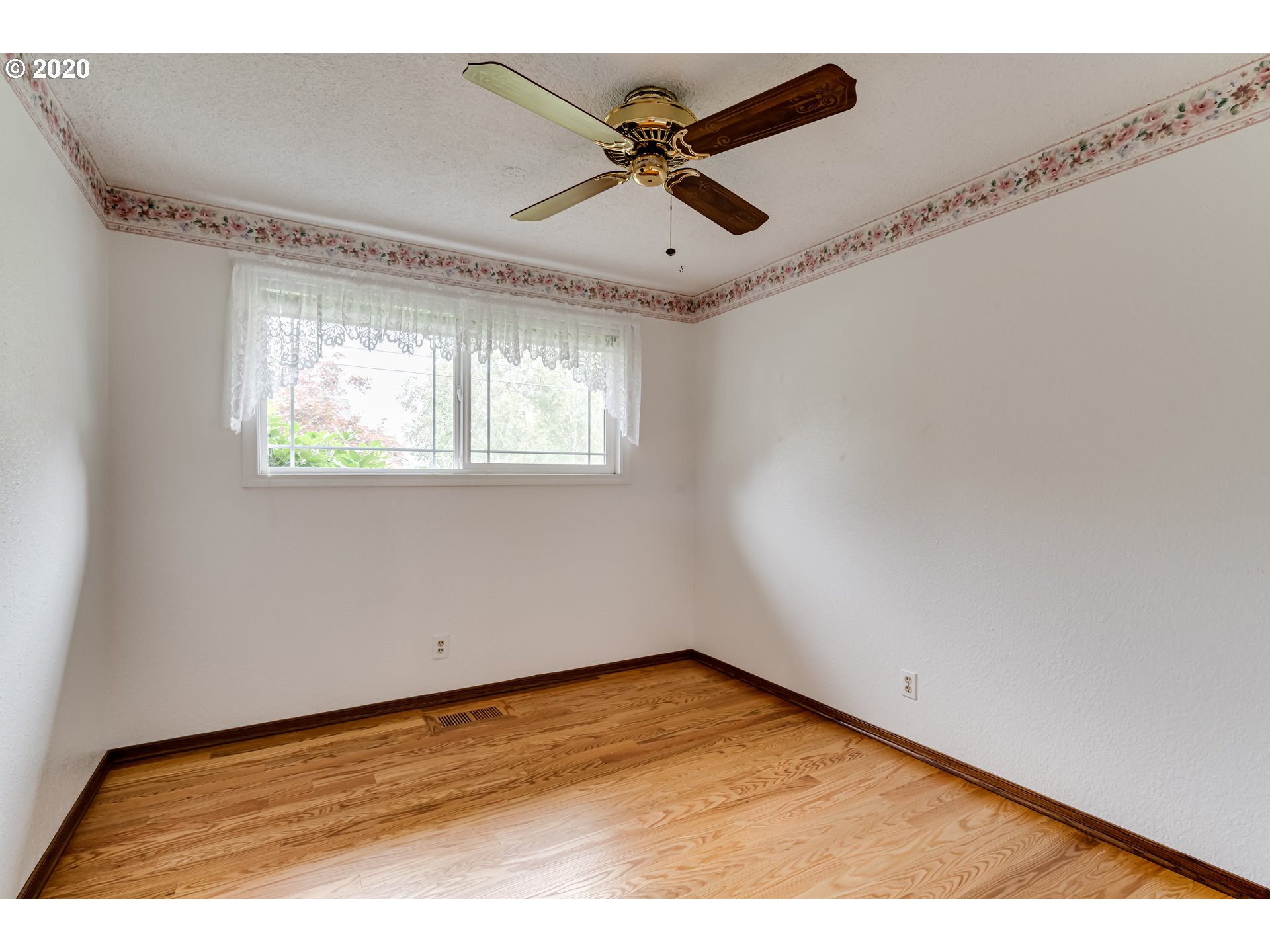 3833 Hayden Bridge Road Springfield, OR 97477 - Photo 18 of 32