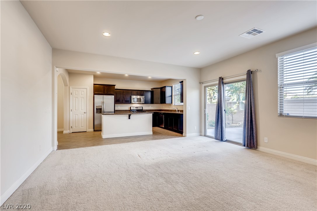 436 White Heart Road Las Vegas, NV 89148 - Photo 10 of 27 Gallery Image 10