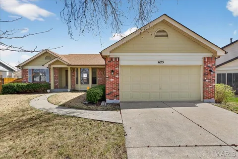 $249,000 | 623 Bugle Run Drive, Florissant, MO 63034