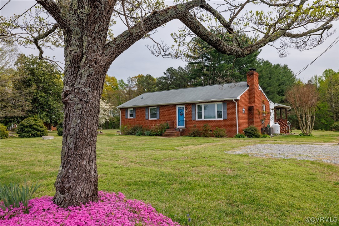 13652 Blanton Road Ashland, VA 23005 - Photo 2 of 38 Gallery Image 2