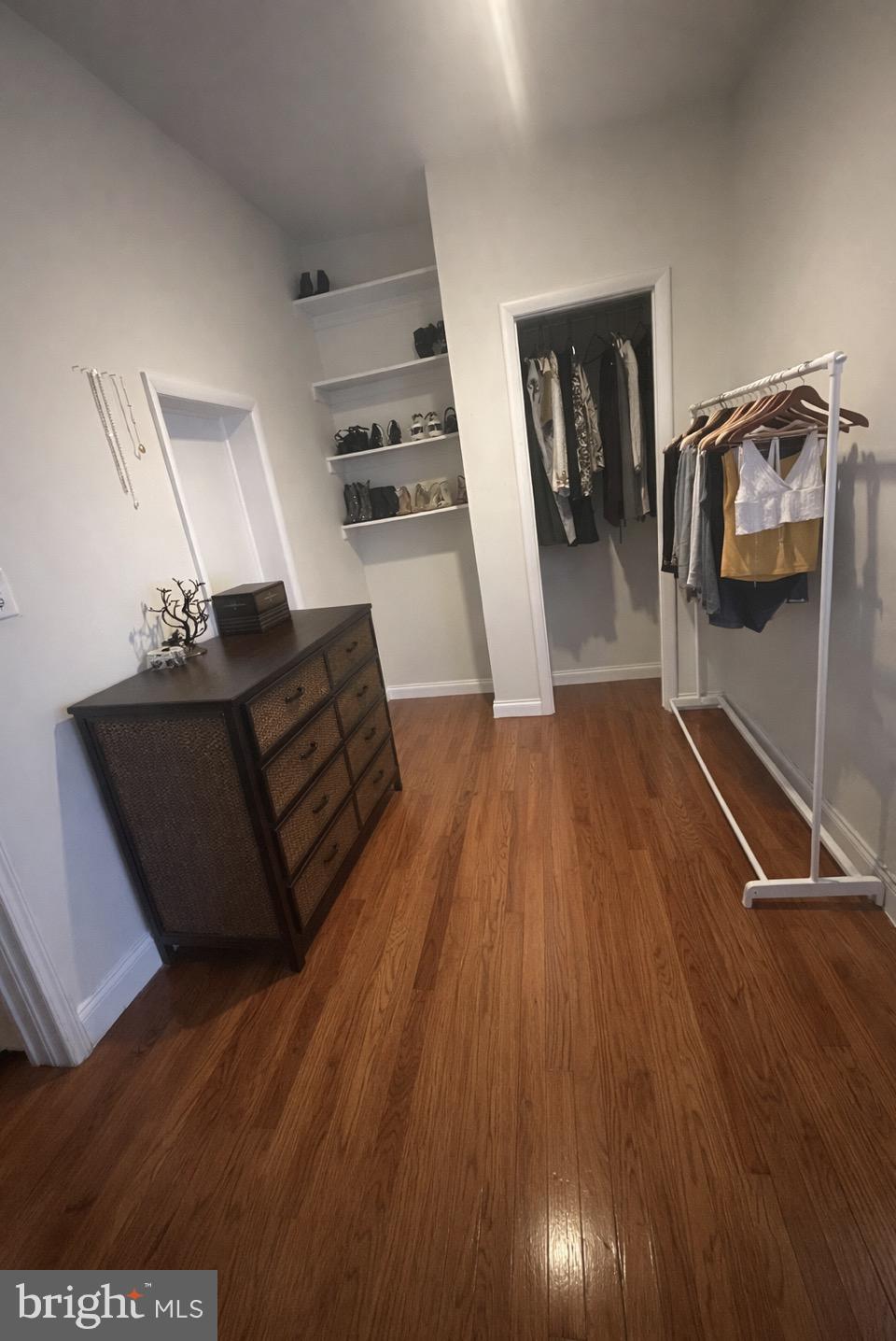 414 South 15th Street, Unit 1R Philadelphia, PA 19146 - Photo 3 of 16 a living room with hard wood floors