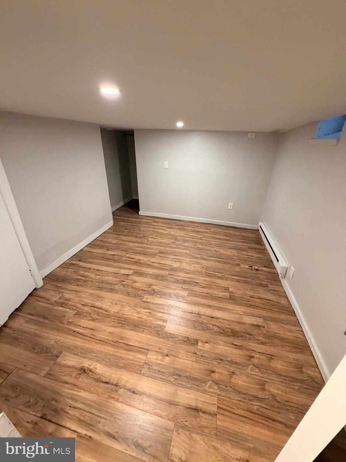 414 South 15th Street, Unit 1R Philadelphia, PA 19146 - Photo 8 of 16 a view of an empty room