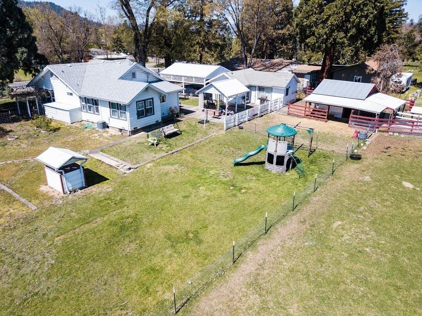 3610 Grant Road Central Point, OR 97502 - Photo 25 of 27 Additional Photo