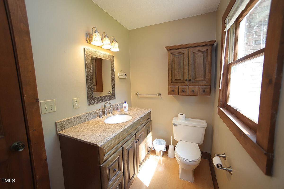 3813 West Lake Road Apex, NC 27539 - Photo 13 of 25 3913 West Lake RdL
