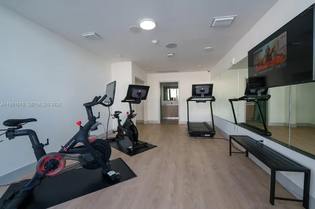 $1,736 | 1155 Northeast 126th Street, Unit 535, North Miami, FL 33161