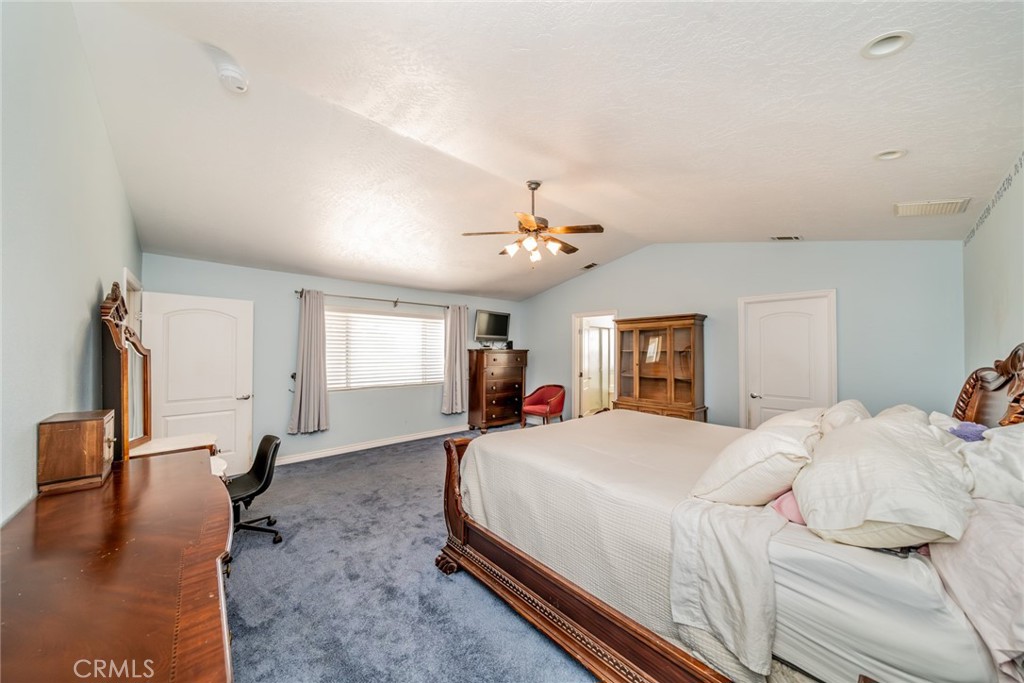 10636 Larch Road Oak Hills, CA 92344 - Photo 22 of 50