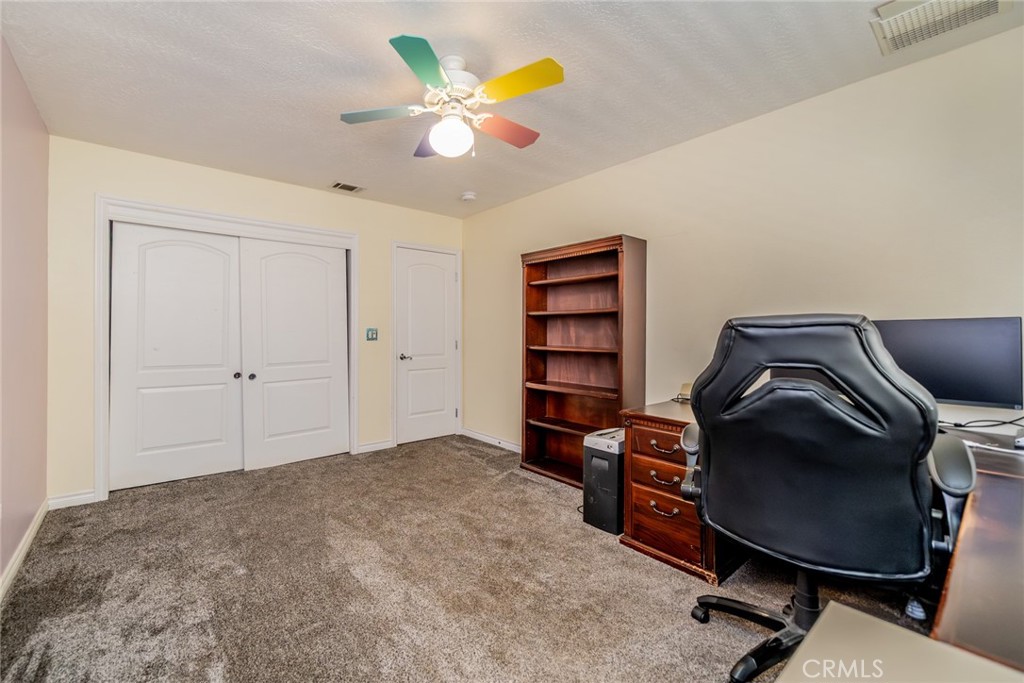 10636 Larch Road Oak Hills, CA 92344 - Photo 41 of 50