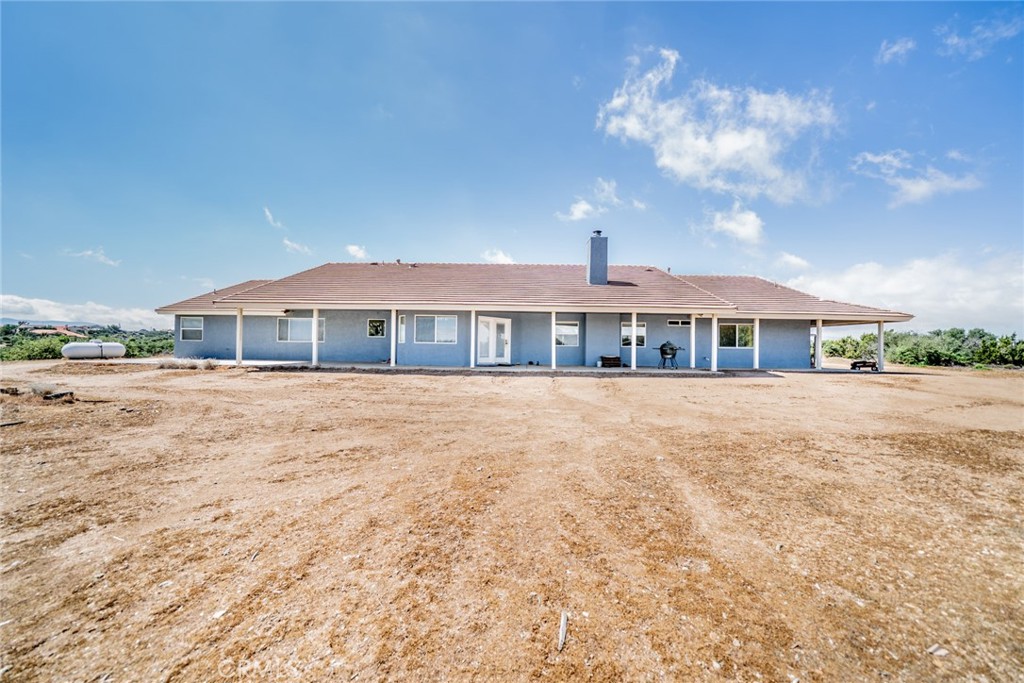 10636 Larch Road Oak Hills, CA 92344 - Photo 5 of 50
