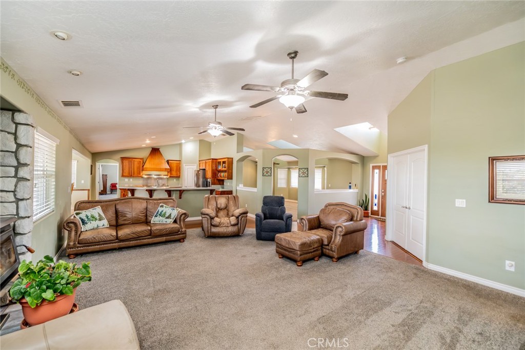 10636 Larch Road Oak Hills, CA 92344 - Photo 8 of 50