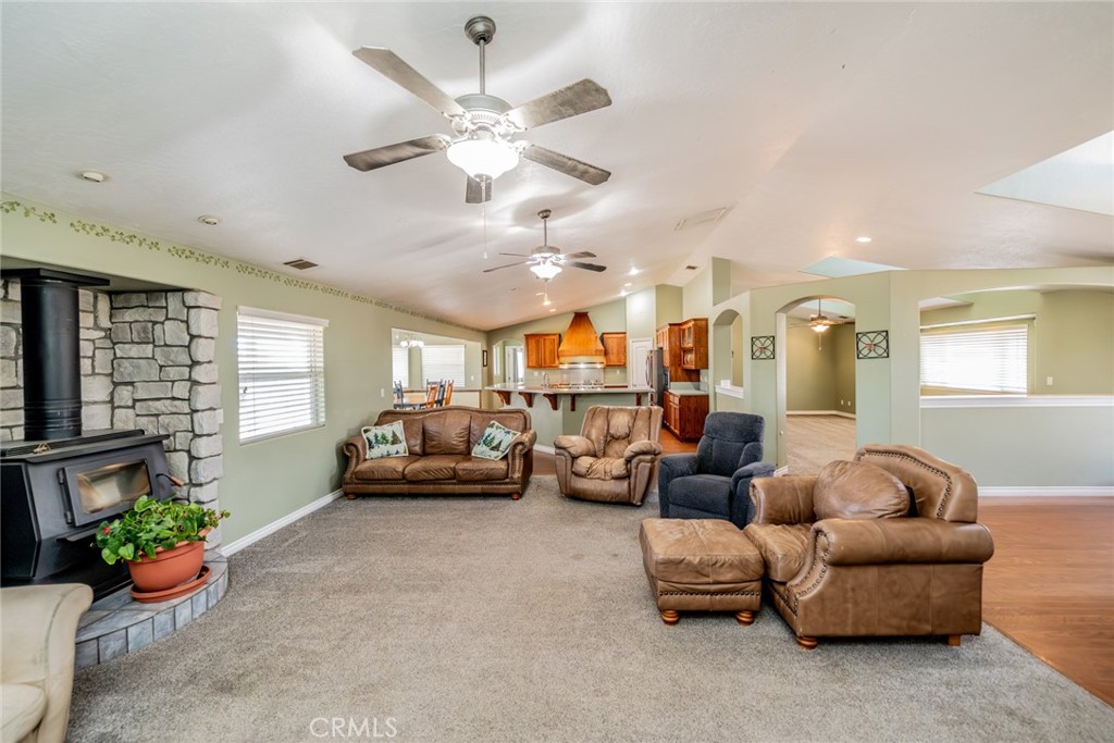 10636 Larch Road Oak Hills, CA 92344 - Photo 9 of 50